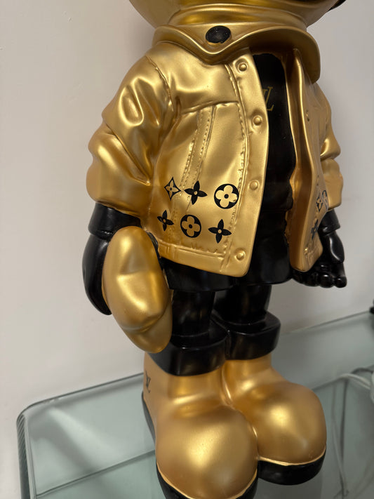 THE LV COSMONAUT